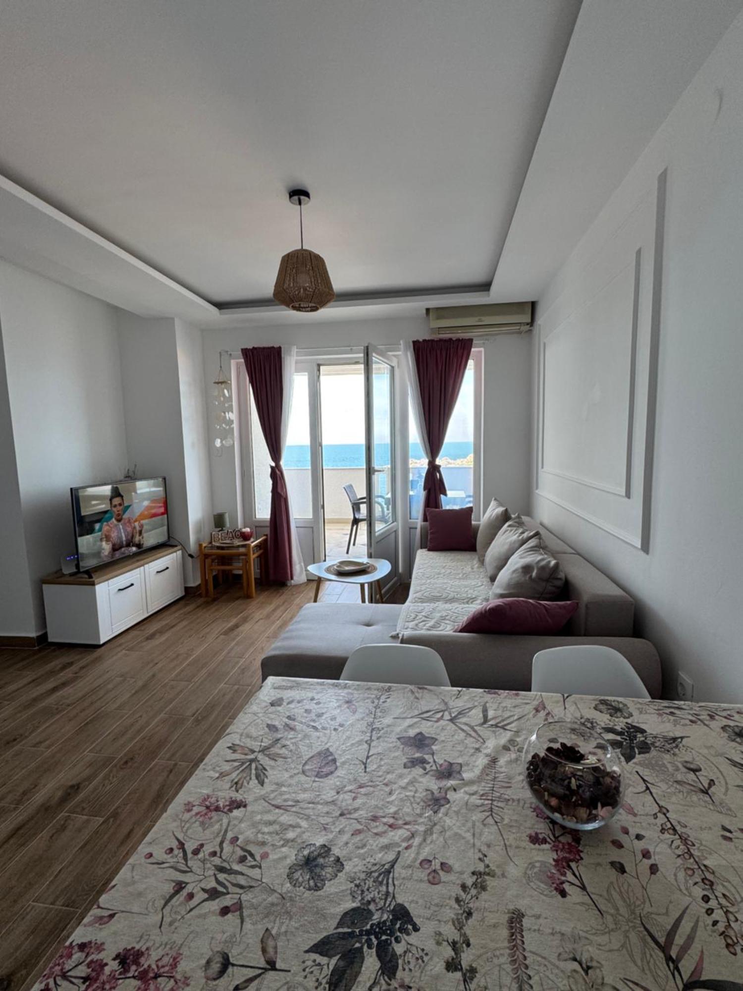 Pine&Sea Beach Retreat Светі-Стефан Екстер'єр фото